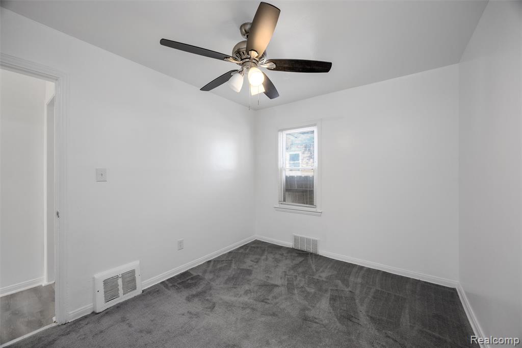 19286 Northrop Street, Detroit, MI 48219 — Photo 16