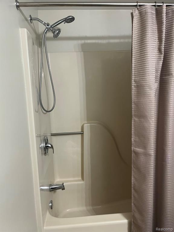 571 Park Place, Saline, MI 48176 — Photo 15