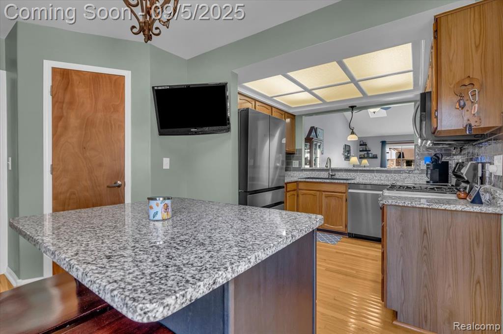 43559 Riverbend Boulevard, Clinton Twp, MI 48038 — Photo 14