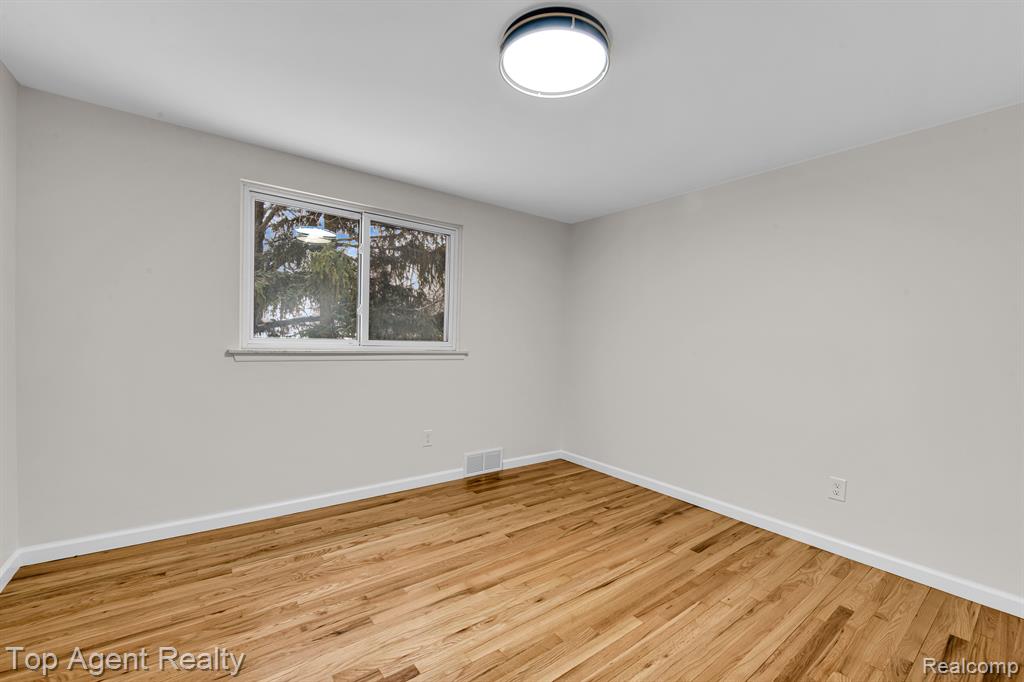 1278 JONES Street, Ypsilanti, MI 48197 — Photo 21