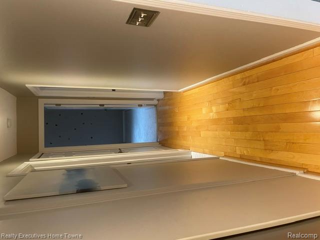 100 W Hickory Grove Road, Bloomfield Hills, MI 48304 — Photo 11