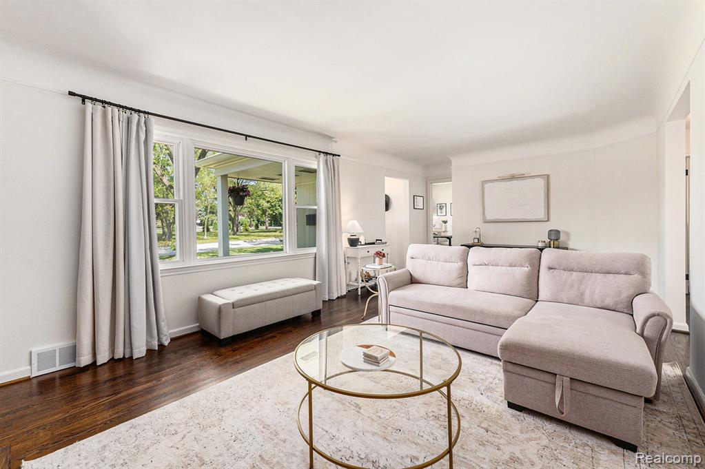 4419 Beverly Court, Royal Oak, MI 48073 — Photo 5
