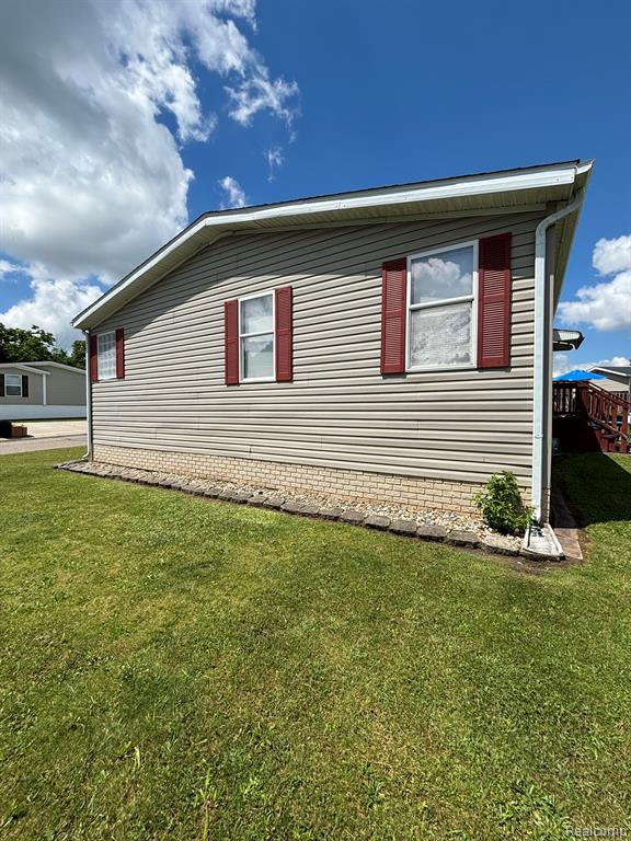 195 Apollo, Flushing, MI 48433 — Photo 28