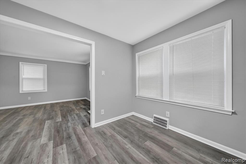 11548 Cardwell Street, Livonia, MI 48150 — Photo 6