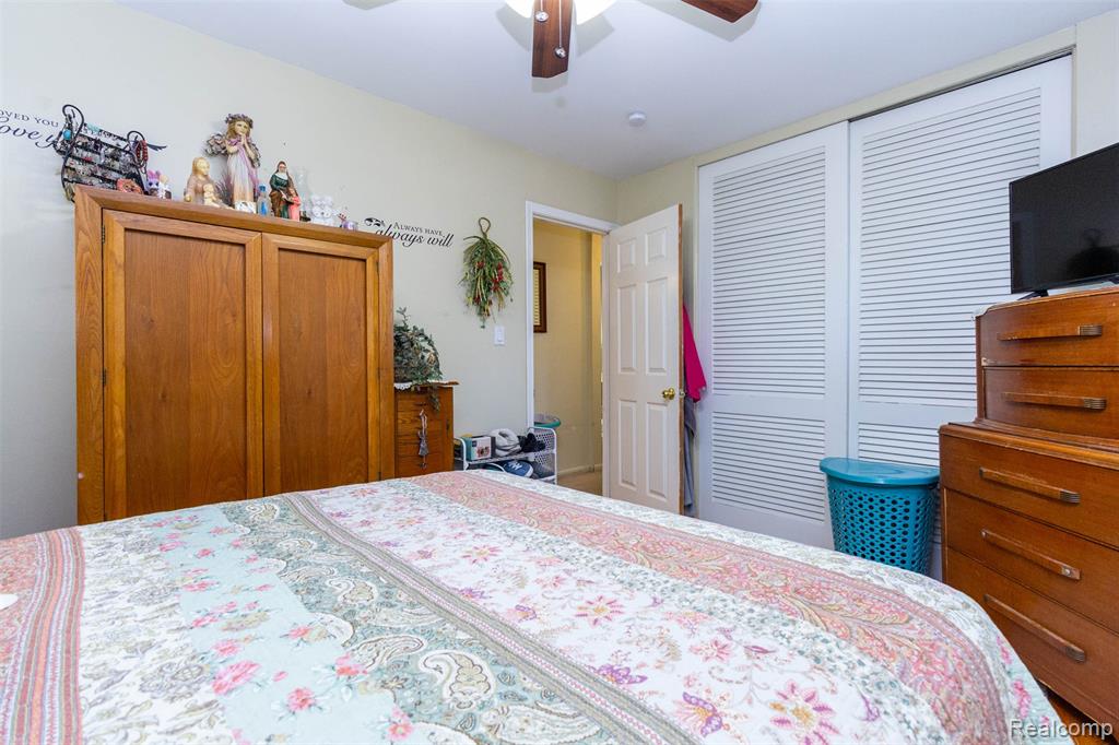 8315 Ingram Street, Westland, MI — Photo 19