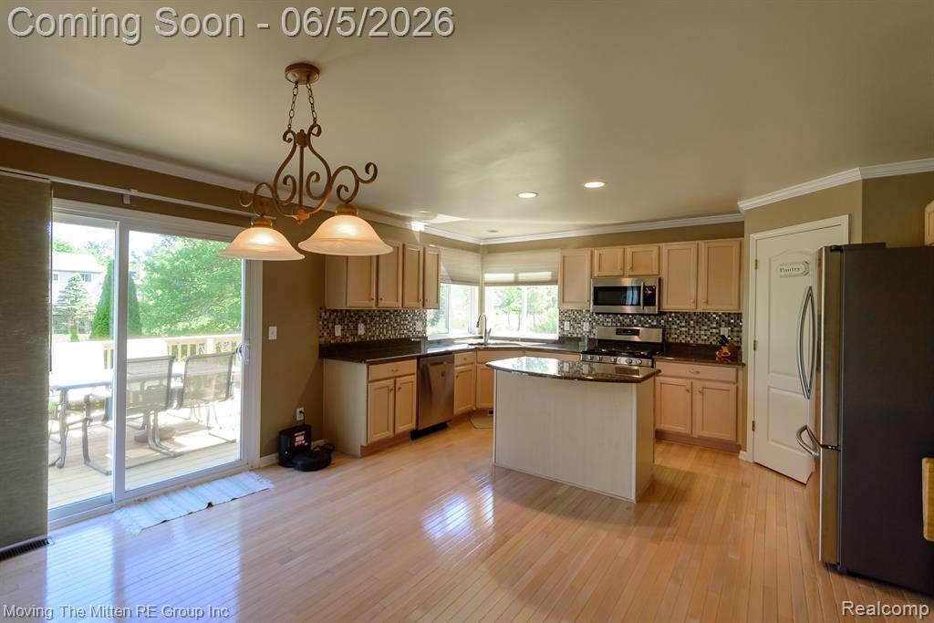 42996 Pond Bluff Drive, Van Buren, MI 48111 — Photo 7