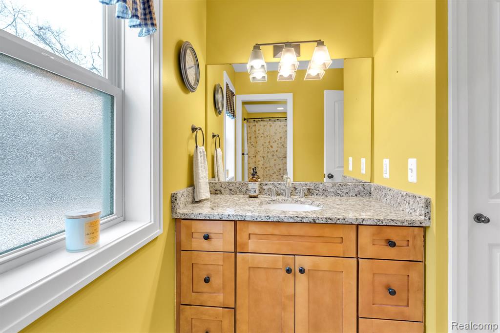 5291 Bella Drive, Highland, MI 48356 — Photo 30