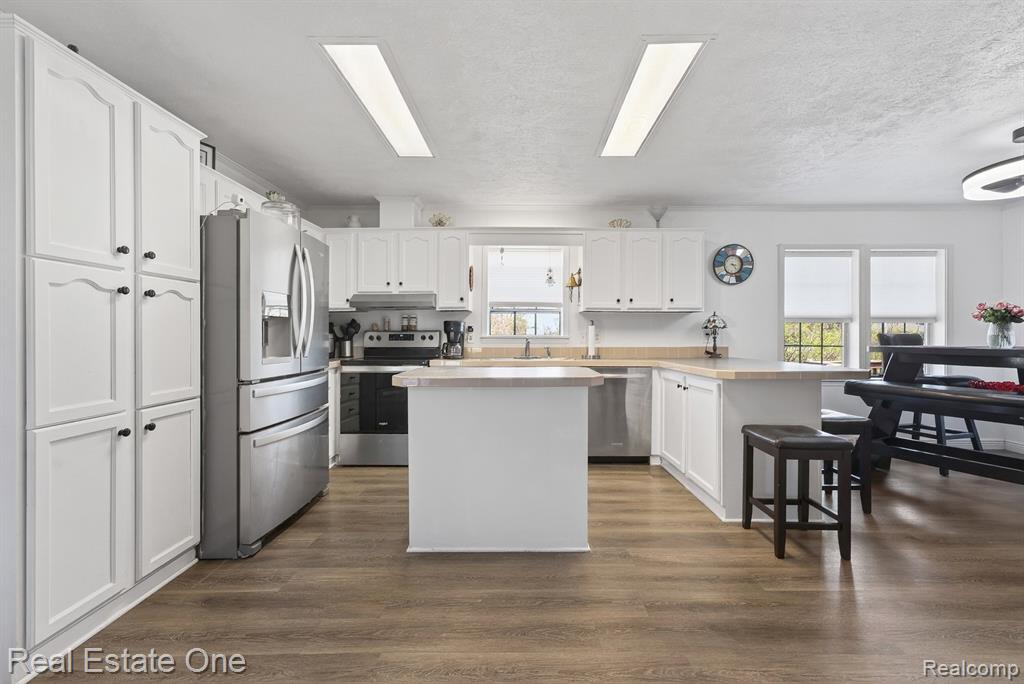 343 Bates Lane, Monroe, MI 48162 — Photo 13