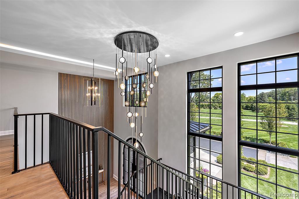 3268 Willis Drive, Oakland, MI, 48306