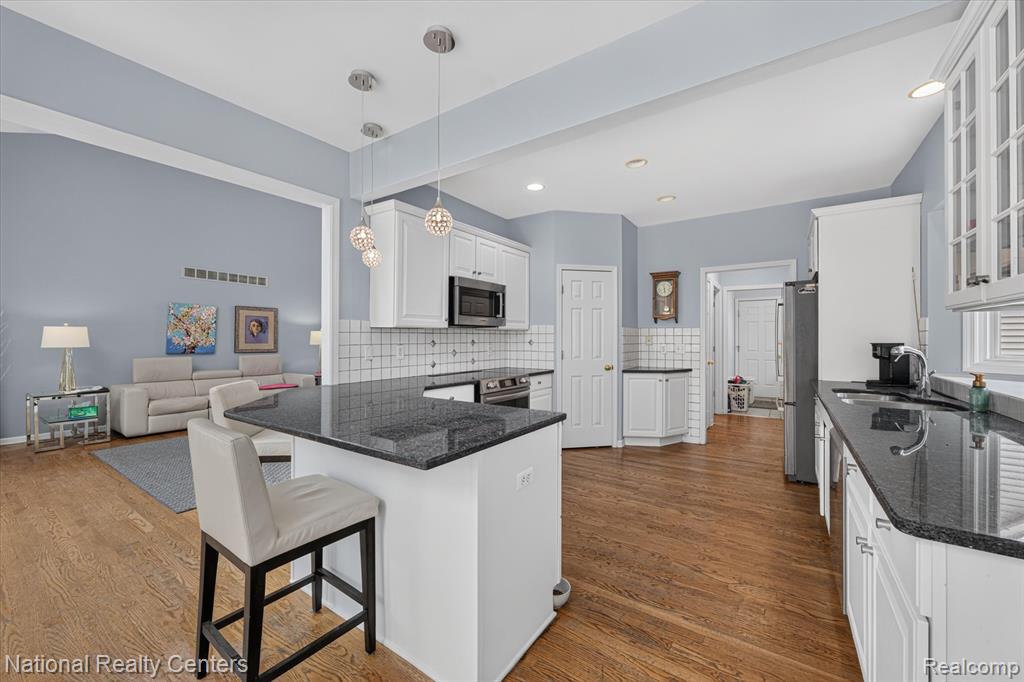 2915 Allison Lane, Highland, MI — Photo 4
