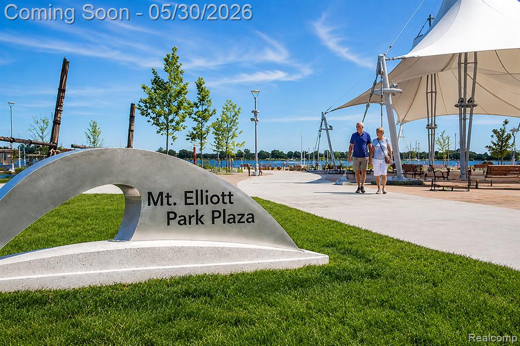 250 E Harbortown Drive, 205, Detroit, MI 48207 — Photo 58