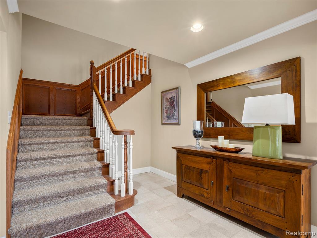 5724 Murfield Drive, Rochester, MI 48306 — Photo 57