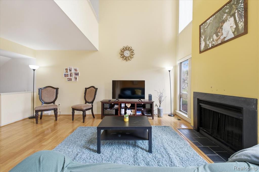 678 Highgate, Rochester Hills, MI 48307 — Photo 6
