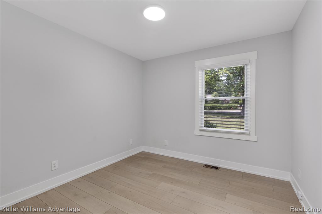 41415 Five Mile Road, Plymouth, MI 48170 — Photo 26