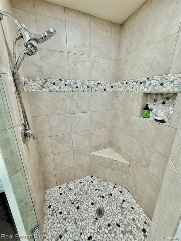 4112 Peach Tree Lane, Howell, MI 48843 — Photo 29