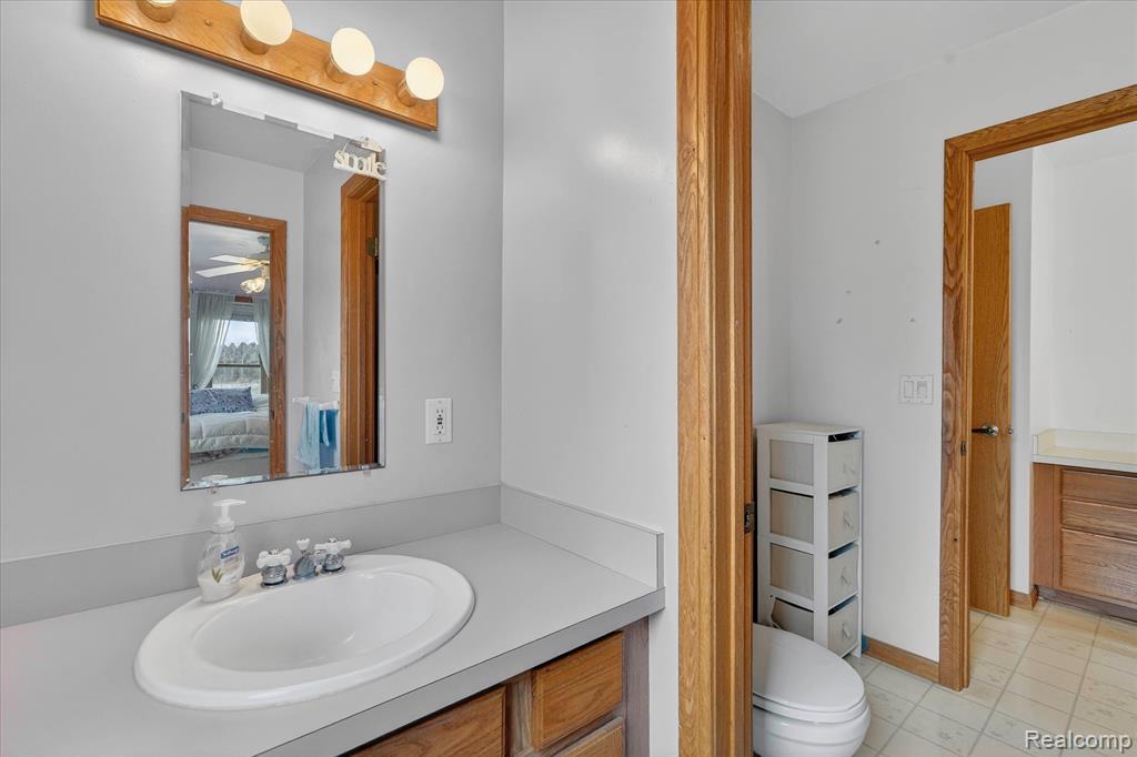 5640 Fisher Road, Howell, MI 48855 — Photo 40