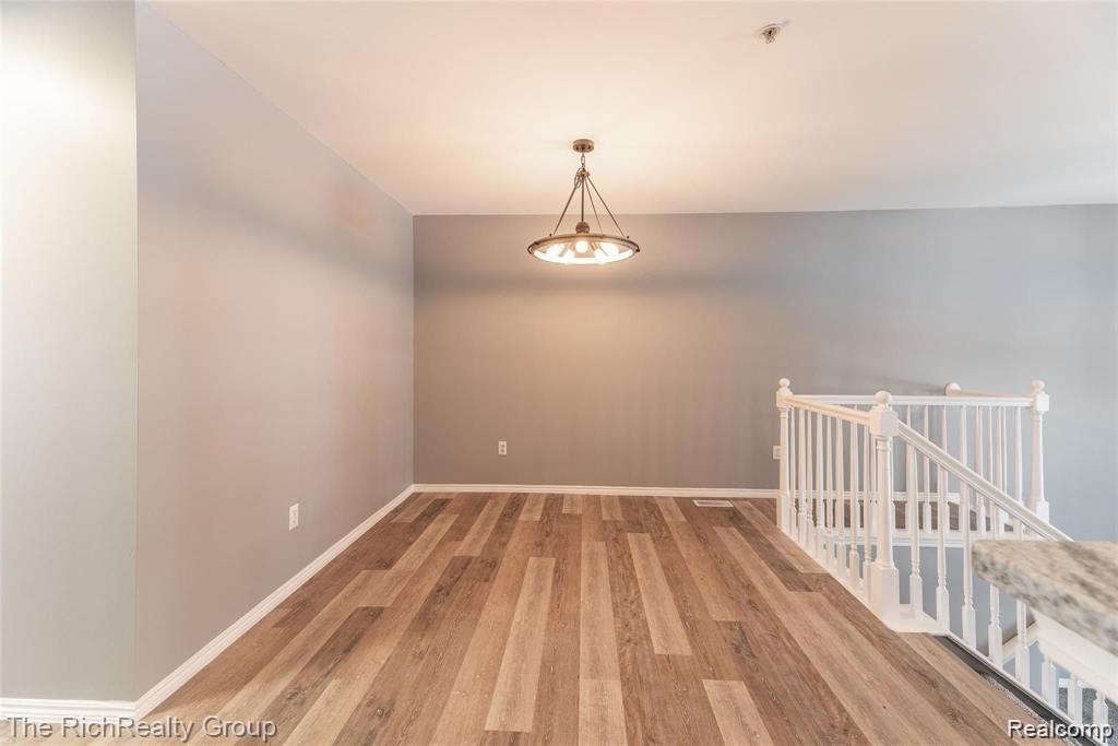 50115 Harding Street, Canton, MI 48188 — Photo 6