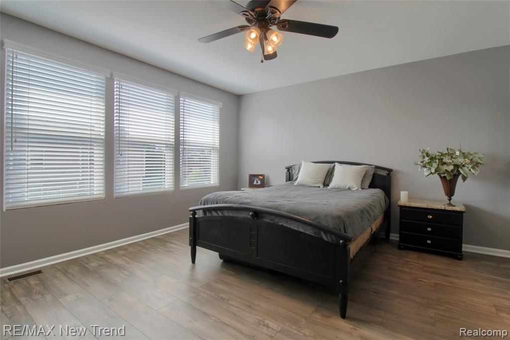 44509 Ellery Lane, Novi, MI 48377 — Photo 19