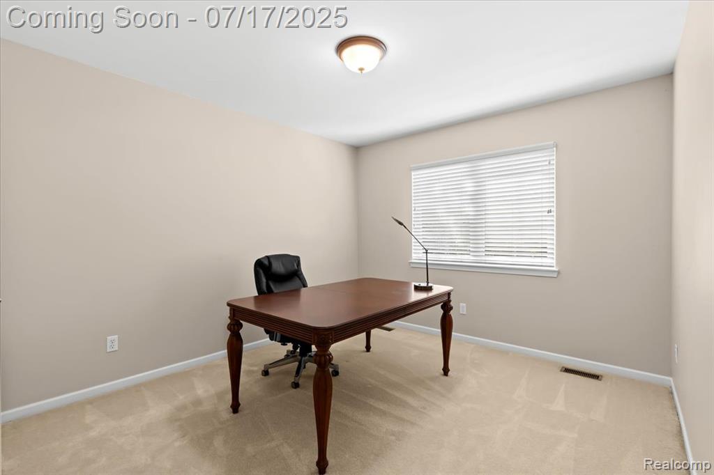 610 W Oxhill Drive, White Lake, MI — Photo 28