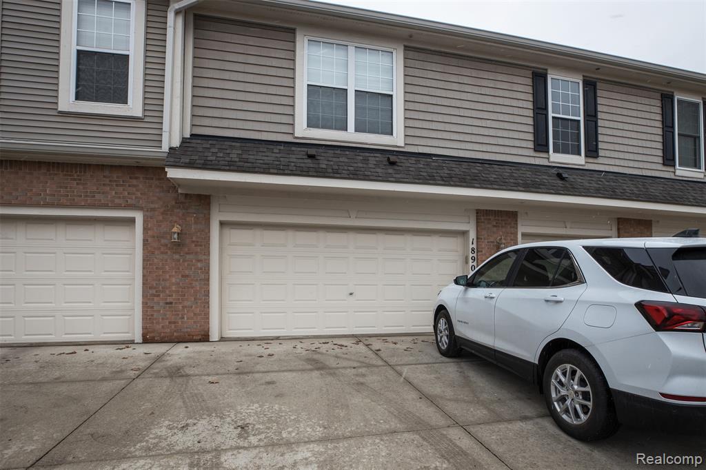 1890 Cedar Valley Drive, 38, Canton, MI 48188 — Photo 28