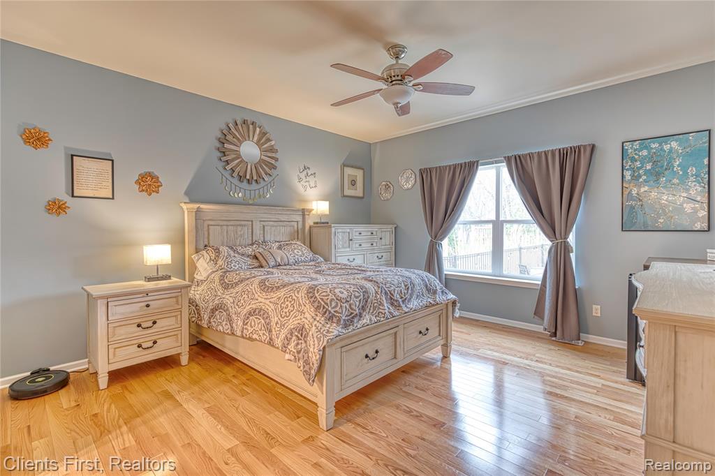 1291 Courtney Court, Hartland, MI 48353 — Photo 33