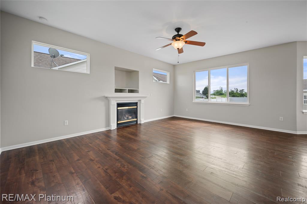 6327 Saint Charles Pass, Swartz Creek, MI 48473 — Photo 8