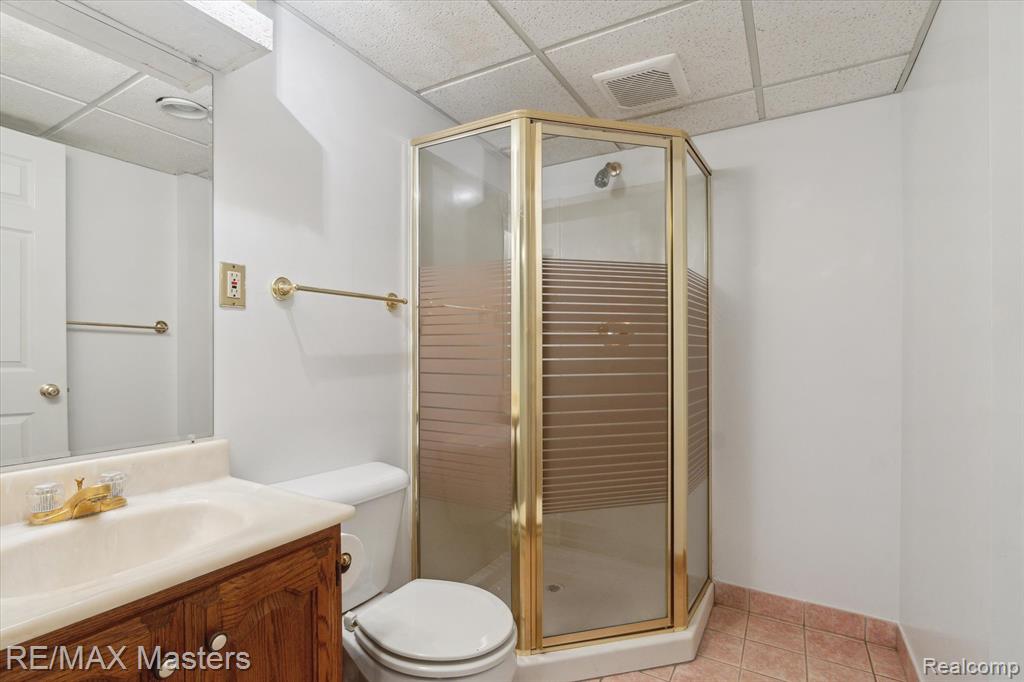 22571 Silver Creek Drive, 16, Woodhaven, MI 48183 — Photo 22