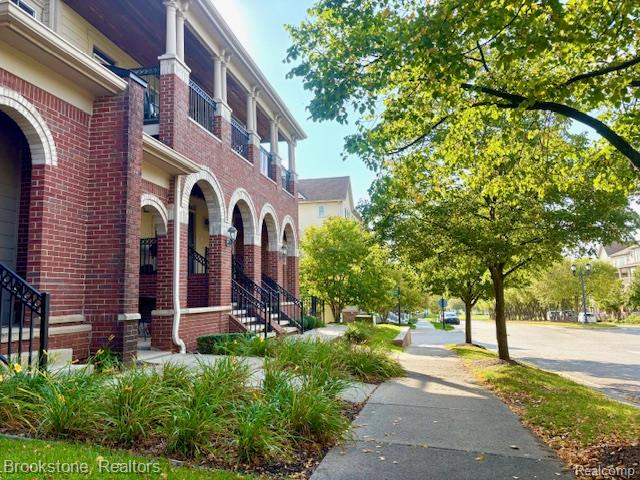 3976 Forester Boulevard, Auburn Hills, MI 48326 — front exterior