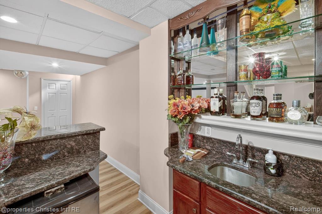 45094 Oak Forest Drive, Northville, MI 48168 — Photo 60