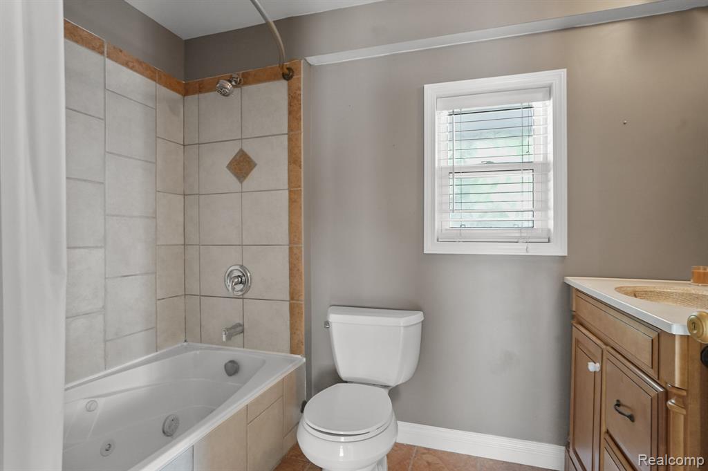 9106 Maple Road, Clay, MI 48001 — Photo 14