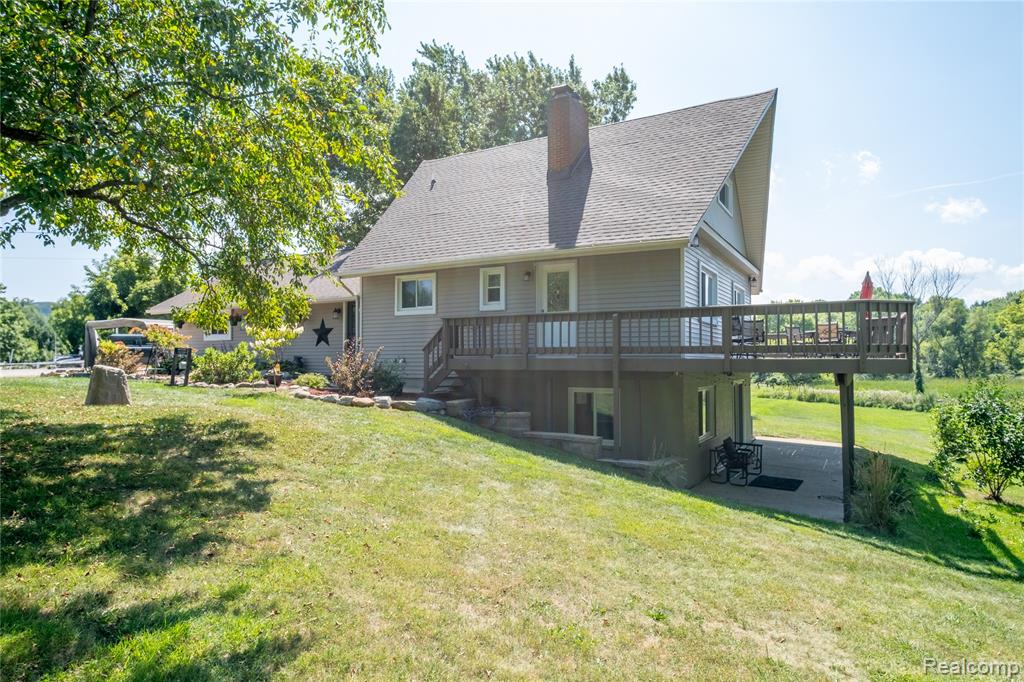 11010 Hegel Road, Goodrich Vlg, MI — Photo 7