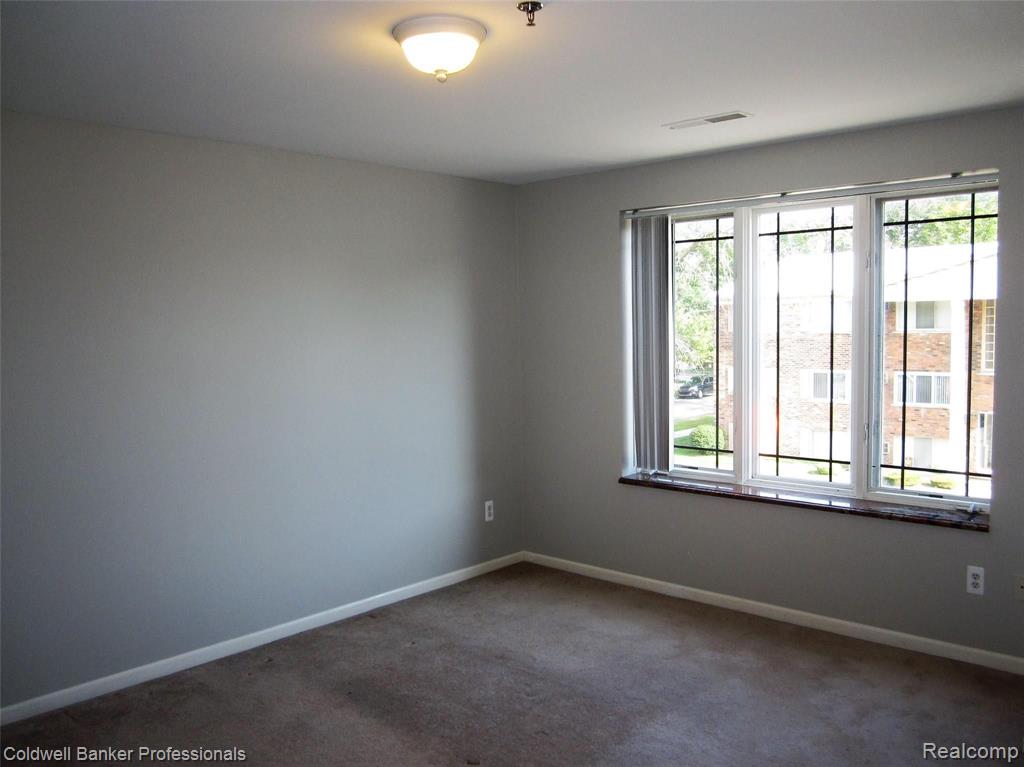614 E Eleven Mile Road, Royal Oak, MI 48067 — Photo 19
