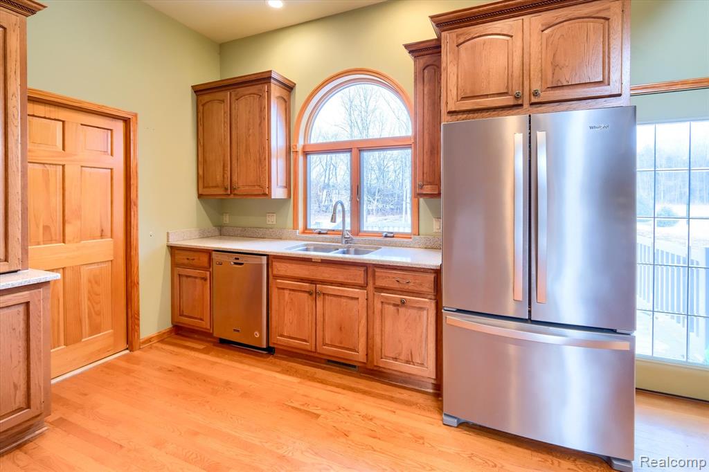 845 Oak Tree Lane, Lapeer, MI 48446 — Photo 16
