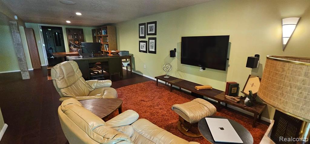4840 N Flint Road, Sanford, MI 48657 — Photo 18