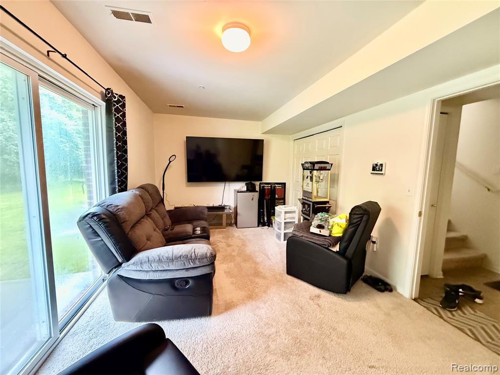 609 Cherry Orchard Road, Canton, MI 48188 — Photo 15