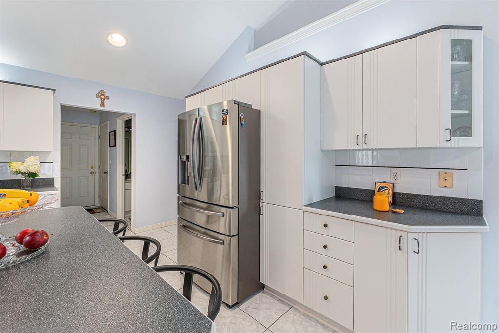 50531 PRINCETON Drive, Macomb, MI 48044 — Photo 12