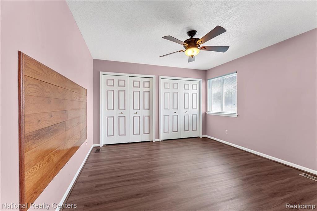 5235 Barbara Avenue, Trenton, MI 48183 — Photo 17