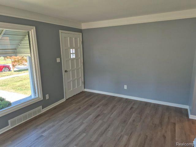 6810 Gilman Street, Garden City, MI — Photo 8
