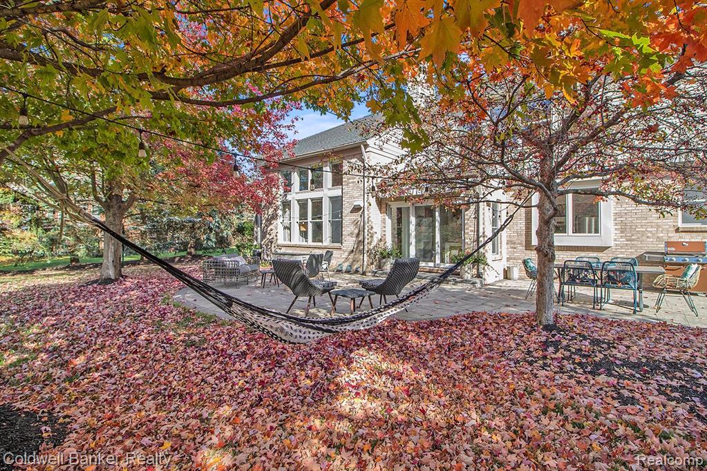 17301 OAK HILL Drive, Northville, MI 48168 — Photo 46