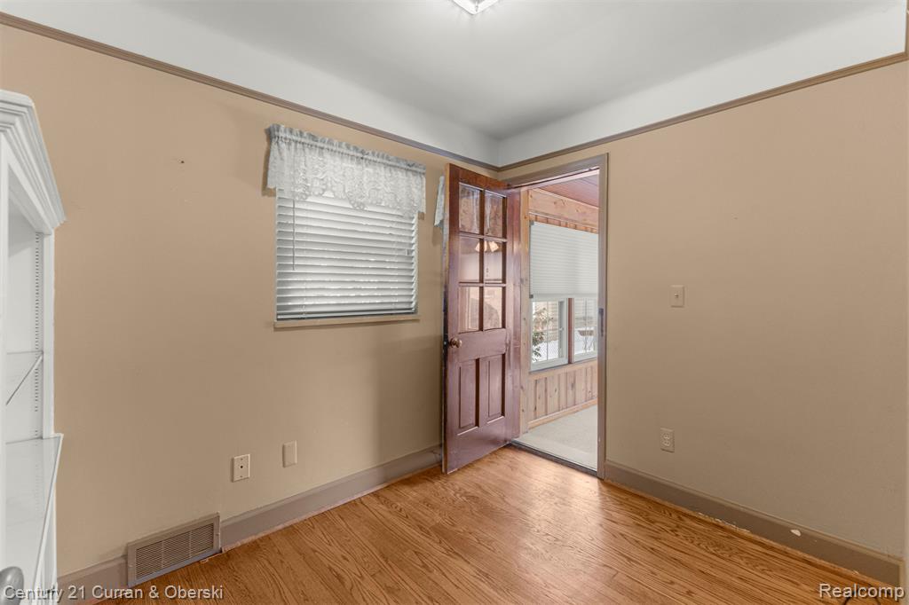 900 Meridan Street, Dearborn, MI 48124 — Photo 23