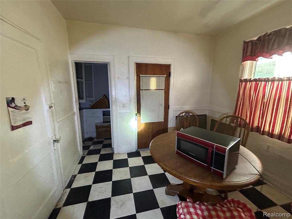 5050 Seminole Street, Detroit, MI 48213 — Photo 25