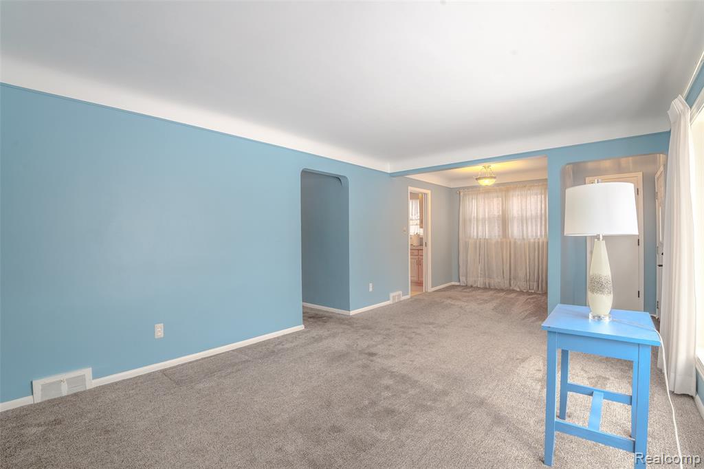 8132 Balfour Avenue, Allen Park, MI 48101 — Photo 5