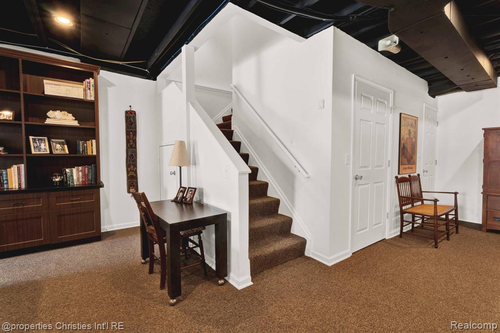 22211 Village Pines Drive, Beverly Hills, MI 48025 — Photo 35