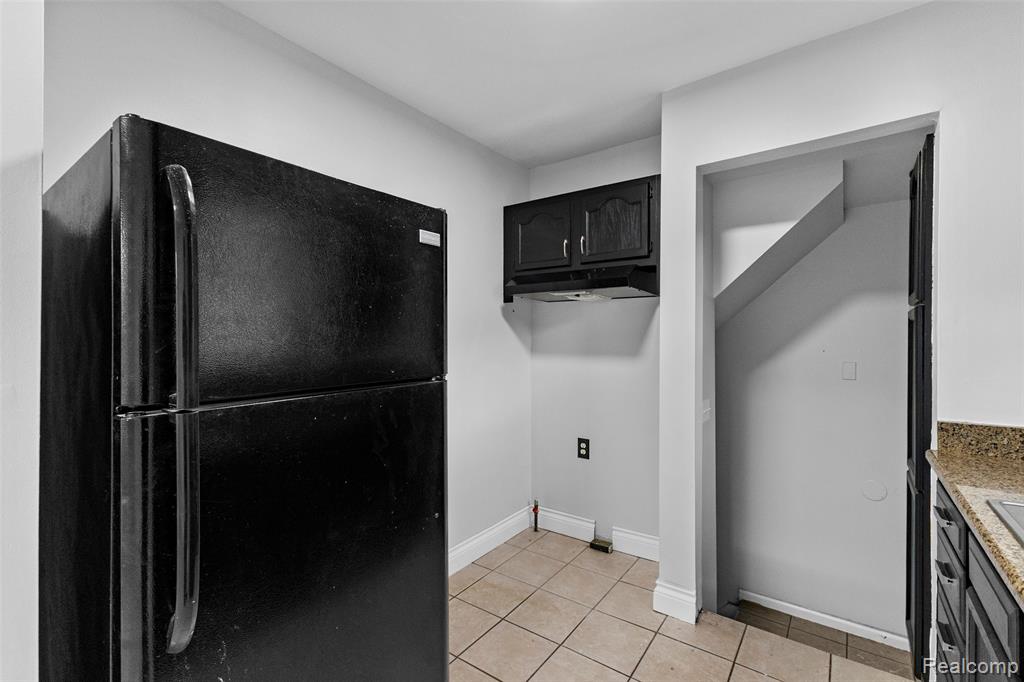 929 White Avenue, Lincoln Park, MI 48146 — Photo 11