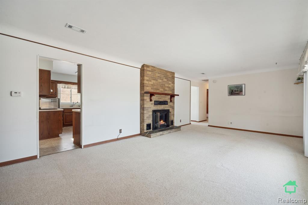 2257 Haskill Road, Webberville, MI 48892 — Photo 4