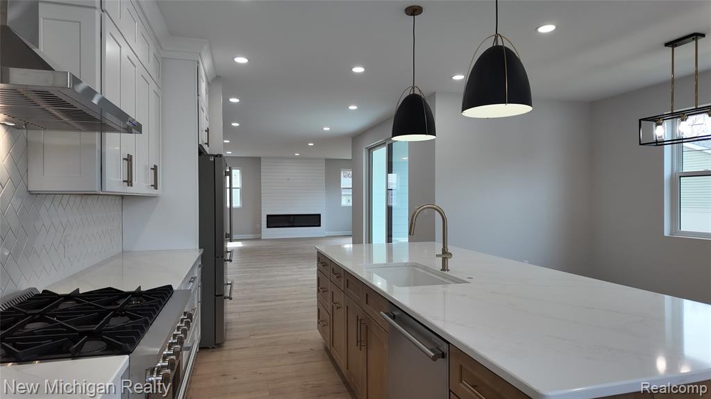 3653 Phillips Avenue, Berkley, MI 48072 — Photo 9