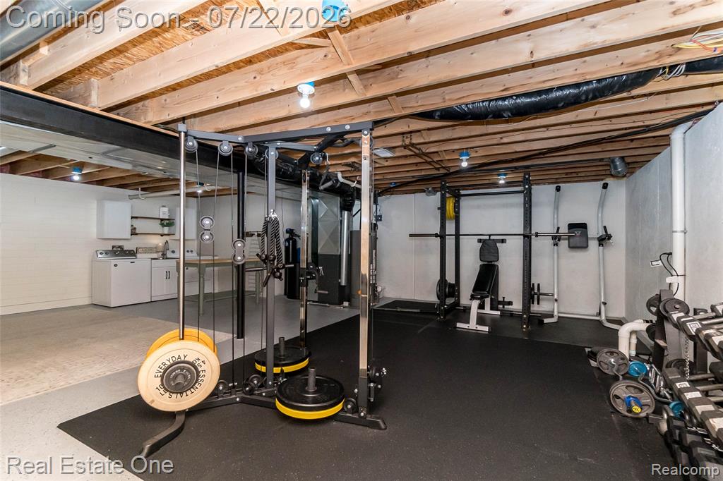 9331 Clifton Avenue, Northville, MI 48168 — Photo 35