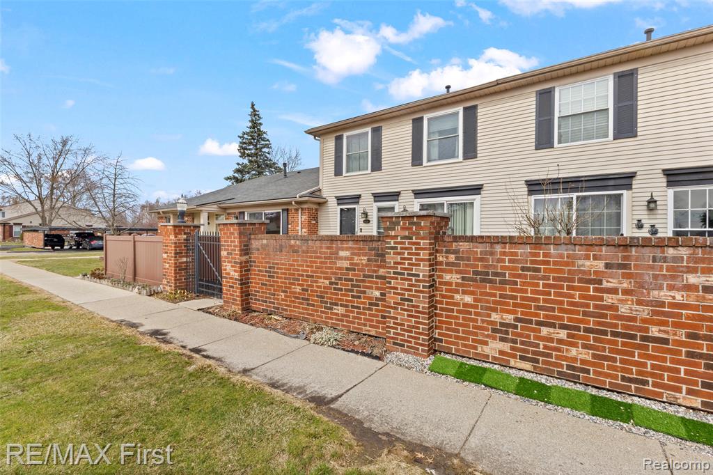 41128 Northwind Drive, Canton, MI 48188 — Photo 2