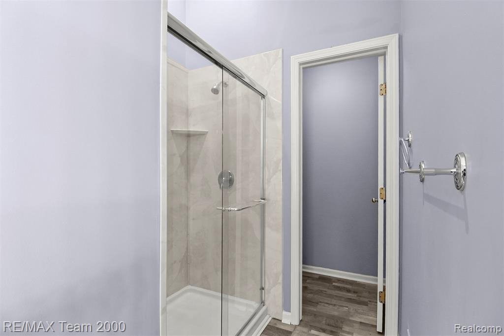 45225 Yorkshire Drive, Novi, MI — Photo 27