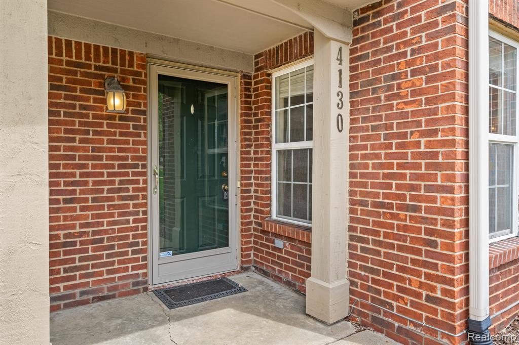 4130 Hampton Ridge Boulevard, 63, Howell, MI 48843 — Photo 4